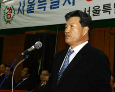 개회선언 ~~정경락부회장님.